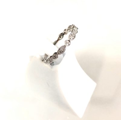 14k White Gold & Diamond Bead Set Ring - Image 2