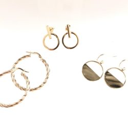 Various 10k Gold Detailed Hoops