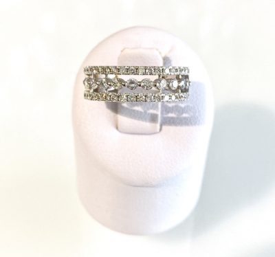 14k Custom Detailed Round Brilliant Cut CVD Diamond Ring