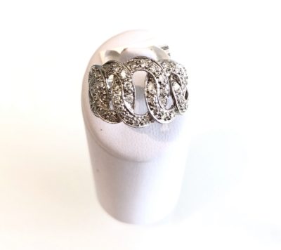 18k White Gold Open Link Diamond Ring