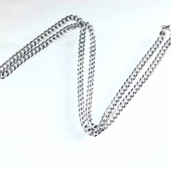 10k White Gold Curb Chain