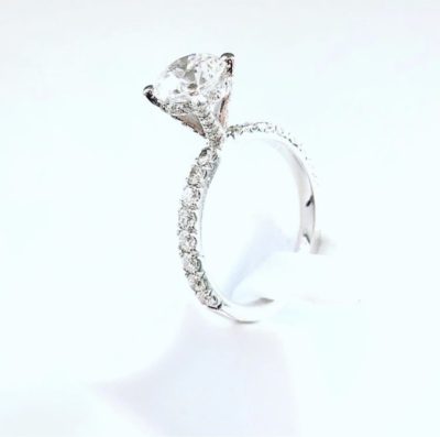 Custom 14k Gold Round Brilliant & Diamond Prong Engagement Ring - Image 4
