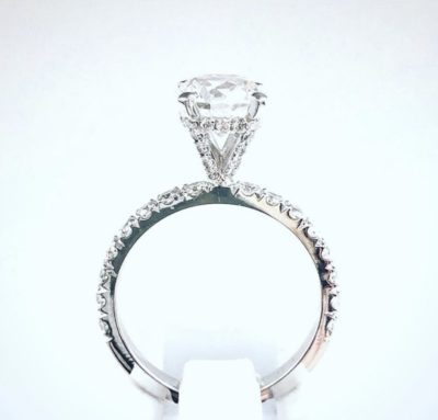 Custom 14k Gold Round Brilliant & Diamond Prong Engagement Ring - Image 5