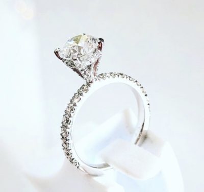 Custom 14k Gold Round Brilliant & Diamond Prong Engagement Ring - Image 7