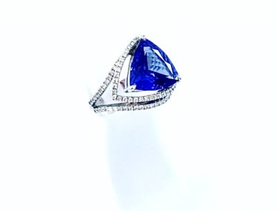 14k Gold Tanzanite & Diamond Cocktail Ring - Image 3