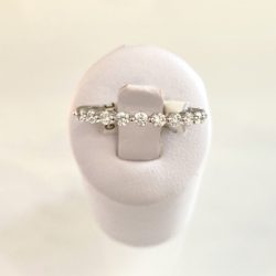 14k Gold Round Brilliant Diamond Band