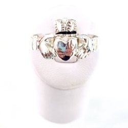 Sterling Silver Claddagh Men’s Ring