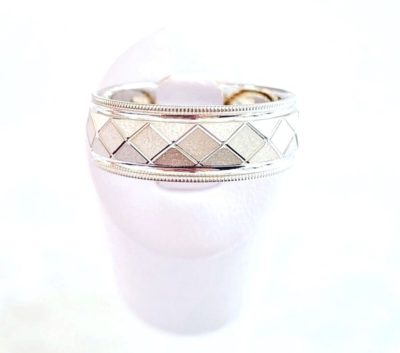 Custom 10k Men’s Detailed Wedding Band