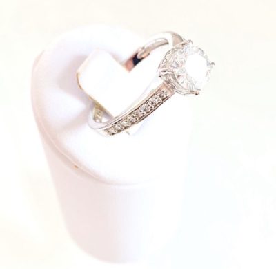 Custom 14k Round Brilliant Engagement Ring - Image 3